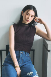 4月20日WEB限定再販！フレンチスリーブプチハイネックリブニット