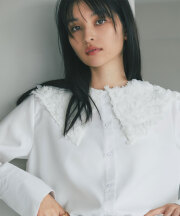 花びら衿トップス