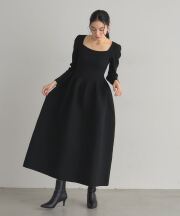 スクエアネックニットワンピース