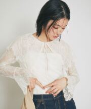 レースカラーブラウス