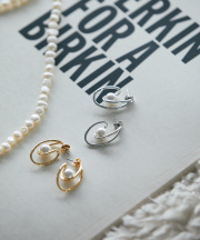 パールフープ型ピアス≪返品・交換不可商品≫※一部店舗のみ入荷