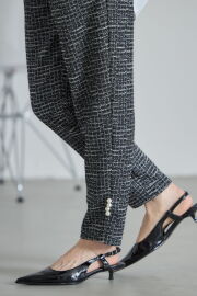 裾パール付きツイードパンツ※一部店舗のみ入荷