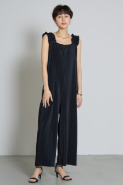 肩フリルオールインワン※一部店舗のみ入荷＊SALE品につき返品/交換/注文確定後の変更キャンセル不可＊