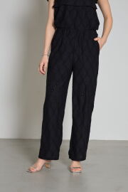 アイレットレースフリルパンツ※一部店舗のみ入荷＊SALE品につき返品/交換/注文確定後の変更キャンセル不可＊