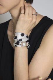 パールマグネットスカーフ※一部店舗のみ入荷