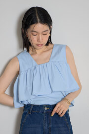 【8/27 0:00 SALE再値下げ！】前後2WAYノースリフリルブラウス＊SALE品につき返品/交換/注文確定後の変更キャンセル不可＊