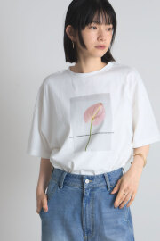【8/27　0:00　セール拡大！】フラワープリントTシャツ※一部店舗のみ入荷＊SALE品につき返品/交換/注文確定後の変更キャンセル不可＊