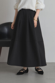 【FINAL SALE】タックボリュームダンボールスカート＊SALE品につき返品/交換/注文確定後の変更キャンセル不可＊