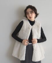 11月17日オフィシャルサイト限定少量再販！フェイクファーペプラムベスト