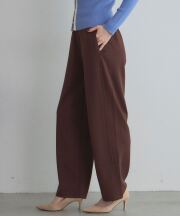 【オフィシャルサイト限定】ストレートスリムイージーパンツ