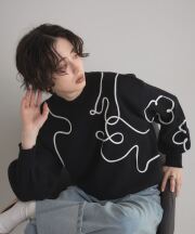 【オフィシャルサイト限定】ラインアートニットトップス