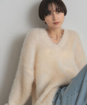 11月22日オフィシャルサイト限定少量再販！猫ヤーンVネックプルオーバー