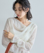 【オフィシャルサイト限定】レースドレープトップス