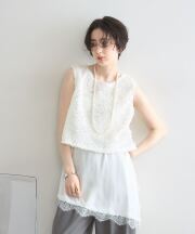 【オフィシャルサイト限定】フリルジャガードノースリトップス