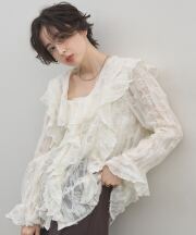 【オフィシャルサイト限定】ジャガードシアーフリルブラウス
