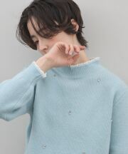 【オフィシャルサイト限定】パール装飾付き配色プチハイネック