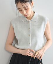 襟付きノースリーブニット