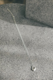 シンプルモチーフネックレス※一部店舗のみ入荷