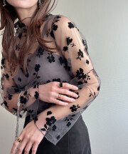 【リクエスト投票受付中！】ボトルネック花柄フレアスリーブ  ※リクエスト結果により商品化しない場合があります。