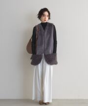 【オフィシャルサイト限定】ファーボアドッキングベスト