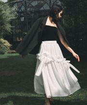 ARVELLIA｜ RIBBON DETAIL FRILL SKIRT