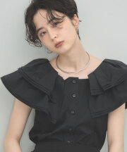 【ARVELLIA】PINTUCK RUFFLE BLOUSE