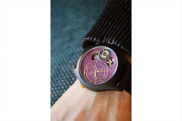 ルビー 天然木バンド ダブルムーブメントモデル 45mm【NOZ】 ルビー 天然木バンド ダブルムーブメントモデル 45mm【NOZ】