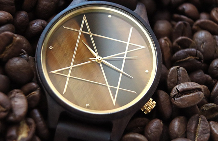 Quartz Model / Tiger's Eye Natural Black Sandalwood Band