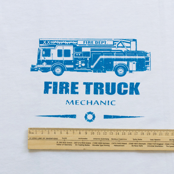 【アートファブリック】FIRE TRUCK(ベース:クラシック天竺)