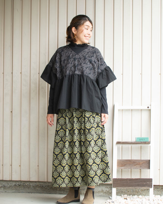 布帛】レトロなローズ柄シャツコーデュロイ（ターコイズブルー