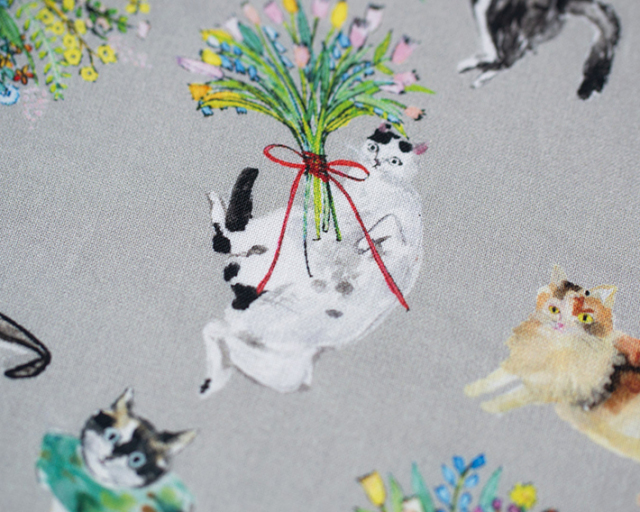 【布帛】デザイナーズ生地(シーチング)「猫への花束、猫からの花束」オーダーカット