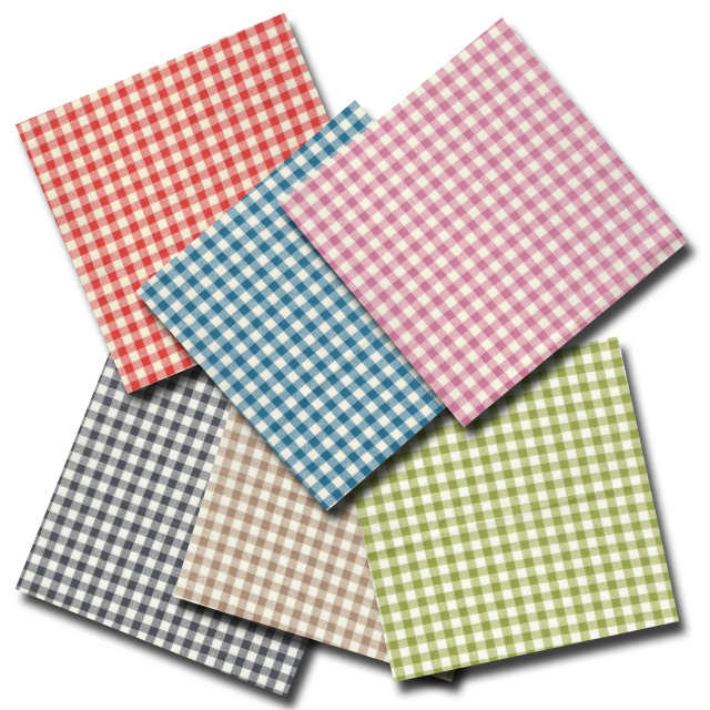 ギンガムチェック柄の立看板　24mm合板 (高さ82cm幅80cm) ギンガムチェック柄の立看板 24mm合板 (高さ82cm幅80cm)