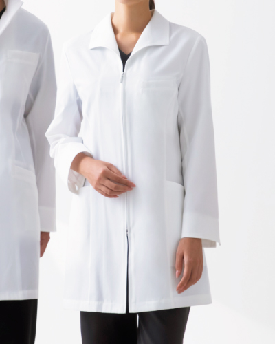 128-90　レディスハーフコート　ジップアップ　KAZEN・カゼン