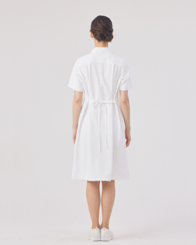 73-022 73-024 73-026 ナースマタニティーワンピース MONTBLANC 住商