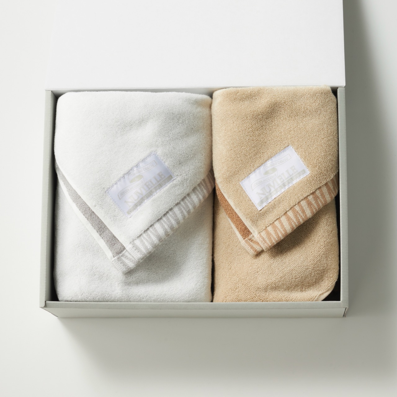 N-LINE バスタオル[ホワイト]/フェイスタオル[ベージュ] セット