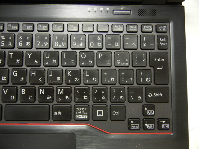 中古】富士通 LIFEBOOK U727/P FMVU07002 Core i5 7300U 2.6GHz