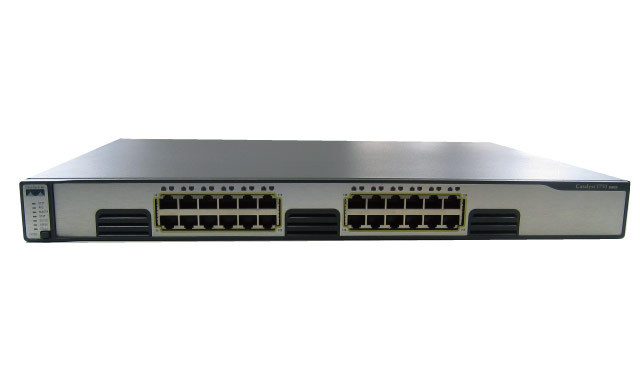 即納・送料無料・中古】Cisco(シスコ）マルチレイヤースイッチ