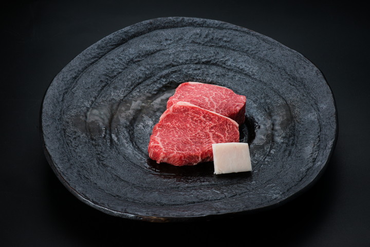 米沢牛ランプステーキ 130g×4枚　（冷凍）送料無料　化粧箱入