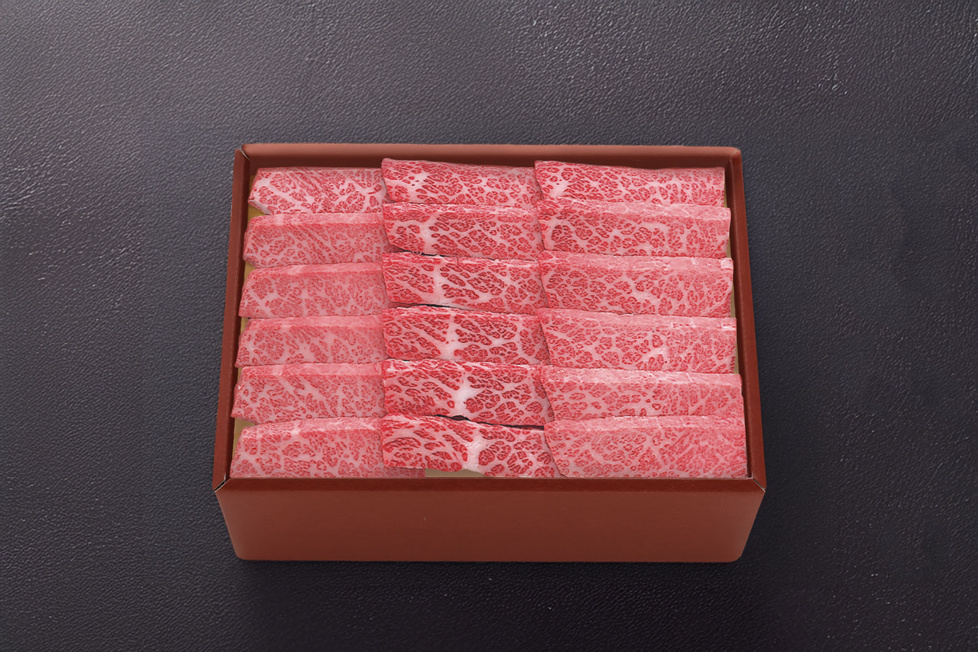 和牛である米沢牛の専門店、黄木の肩三角焼肉用精肉
