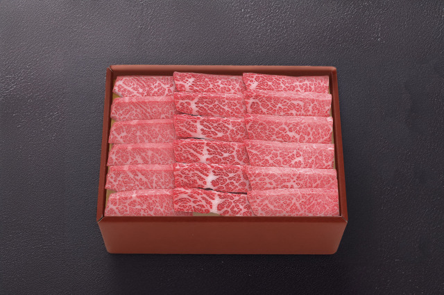 米沢牛霜降りカルビ焼肉用(肩三角) 500g