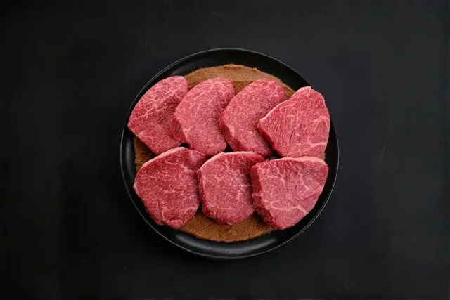 米沢牛すみれ漬 7枚切 490g  (S-70) 味噌酒粕漬け/冷蔵
