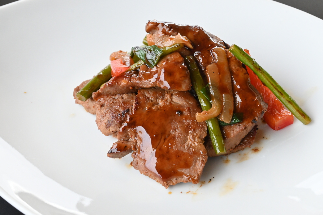 米沢牛レバニラ炒め【冷凍】