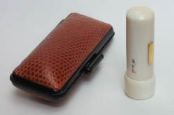 最高級象牙実印１５ミリ丸・４５ミリ丈・サヤ付★盛り金丹入★民生作！