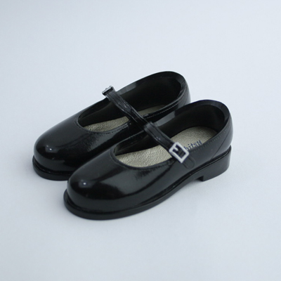 【OJOS】★人気★ストラップ エンボス トシューズ OJOS(オホス) ストラップ トウシューズ 240 - メルカリ