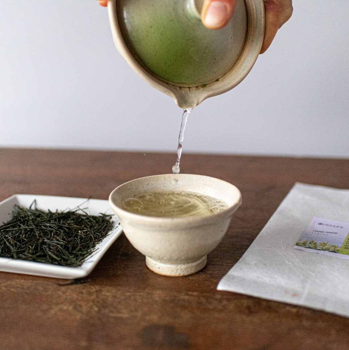 【新茶2025年】初市で最高値！貴重な手摘み・手もみ新茶