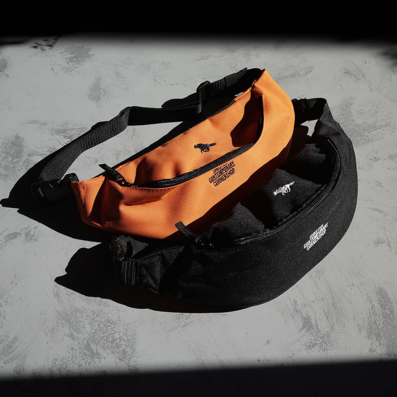 HORSE RACING FUNNY BAG