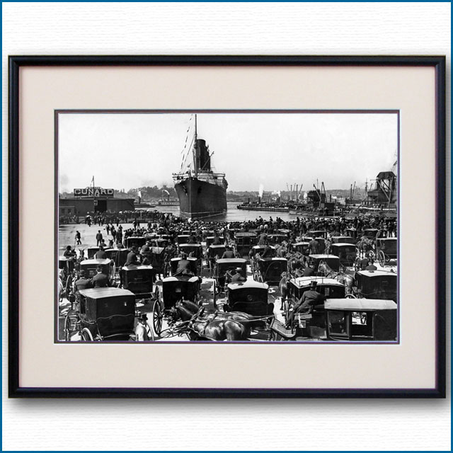 1907年 客船ルシタニア・ニューヨーク初入港の写真 3245LL黒