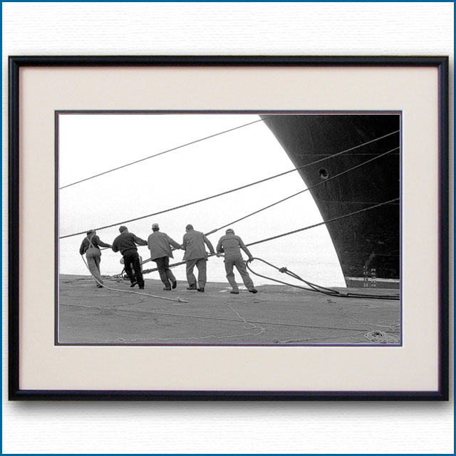 1996年 客船クイーンエリザベス2・サウザンプトンの写真 3327LL黒