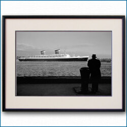 1952年 ウィリアム・ギブスと客船ユナイテッドステーツの写真 3218LL黒