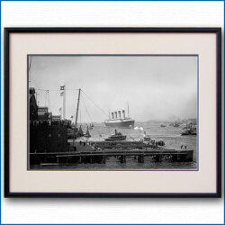 1911年 客船オリンピック・ニューヨーク初入港の写真 3298LL黒